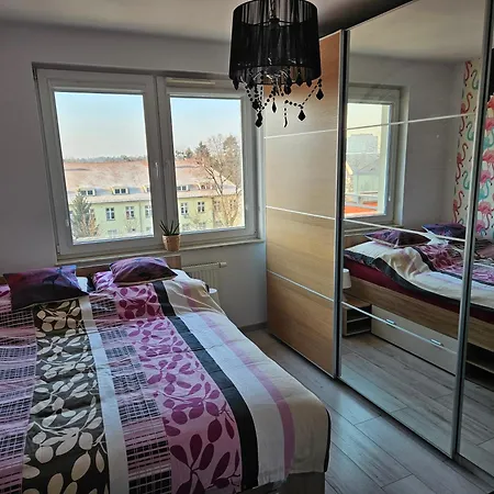 Wroclawskie Hawaje Self Check 24h Daire Wroclaw